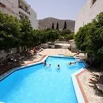 Iro Hotell