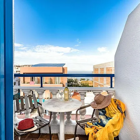 Hotel Iro 2*