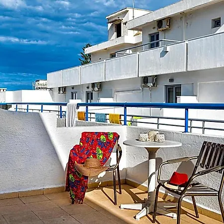 Hotel Iro 2*