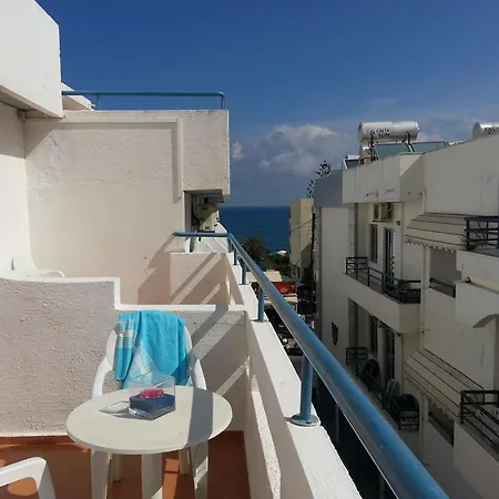 Hotel Iro 2*