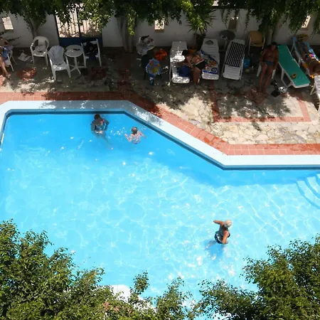 Iro 2* Hersonissos (Crete)